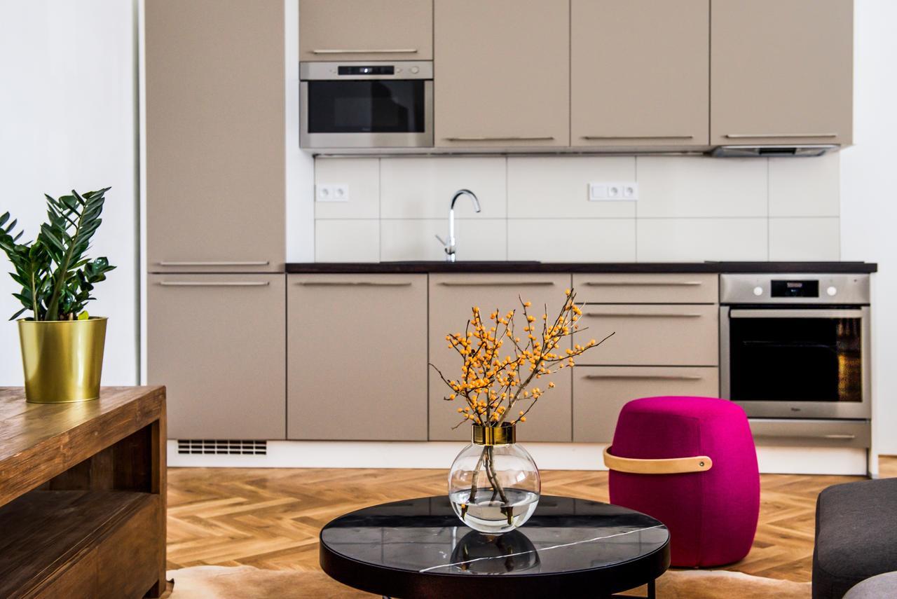Lazenska N4 Aparthotel 4*