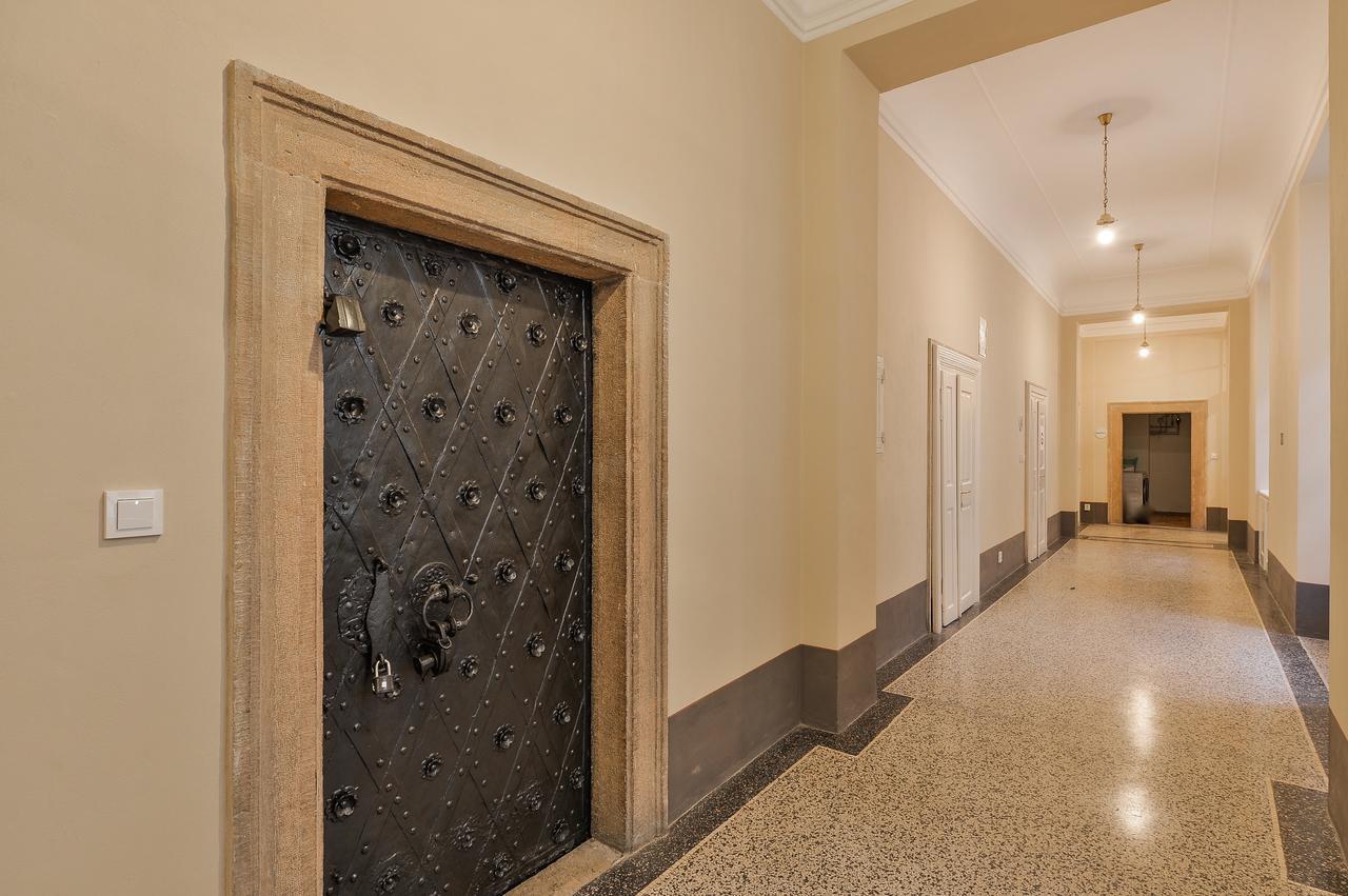 Lazenska N4 Aparthotel Prag