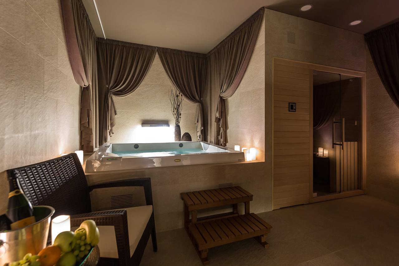 Merchants Crown Suites And Spa 5* Prag