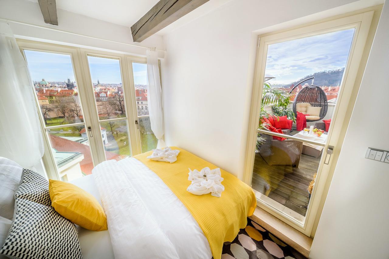 Apartment President By Castle, Views Prague