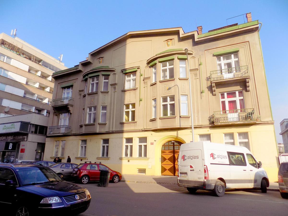 Apartment Happy For Friends Prag
