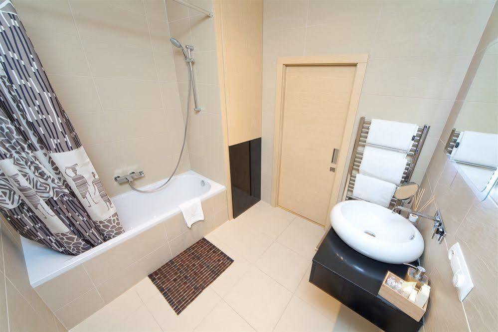 Aparthotel Louren - The Bridge Inn