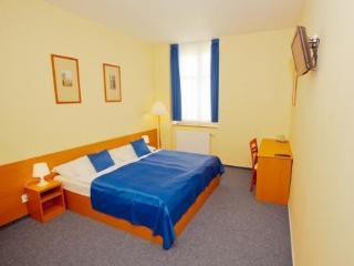 Hotell Adeba 4*