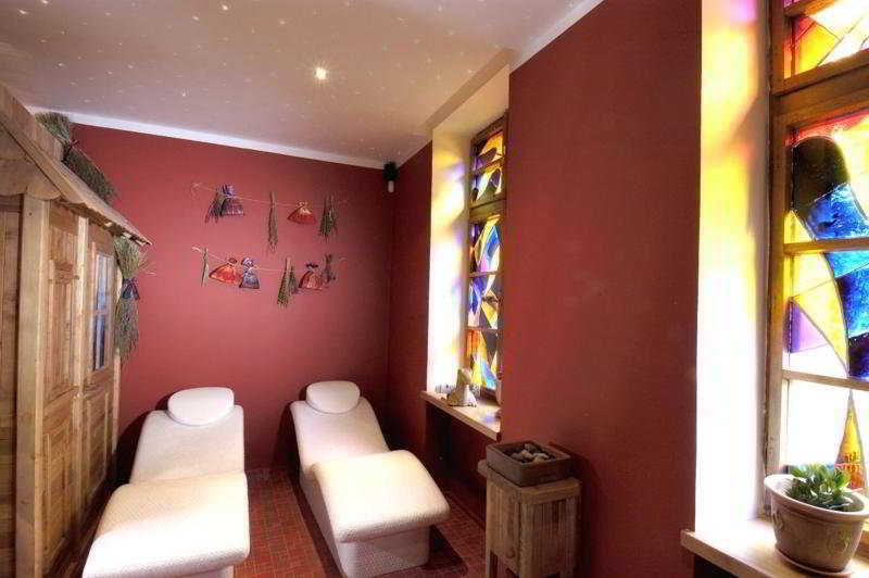 Selsky Dvur - Bohemian Village Courtyard Hotel