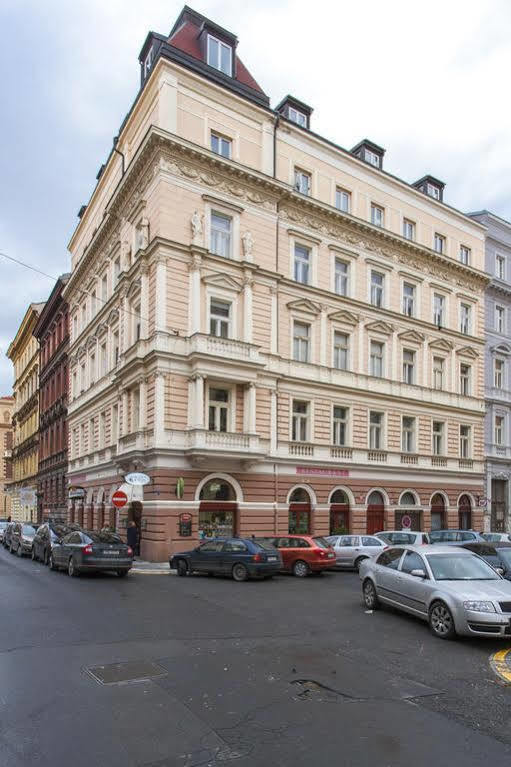 V Lesicku Lägenhet Prag