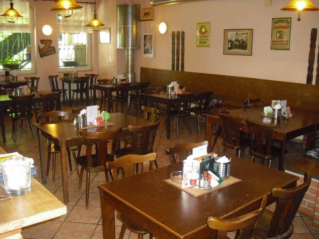 Nova Hospoda - & Restaurant Hotel