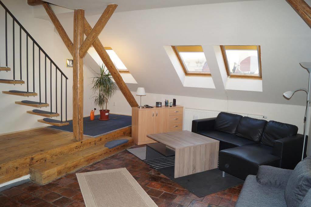 Apartment Smeralova *