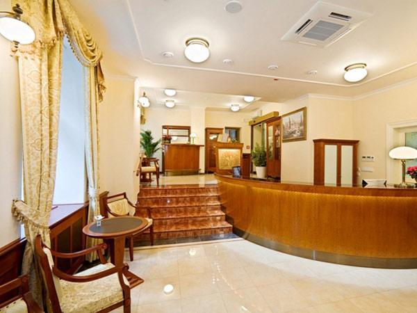 Hotel Amigo City Centre