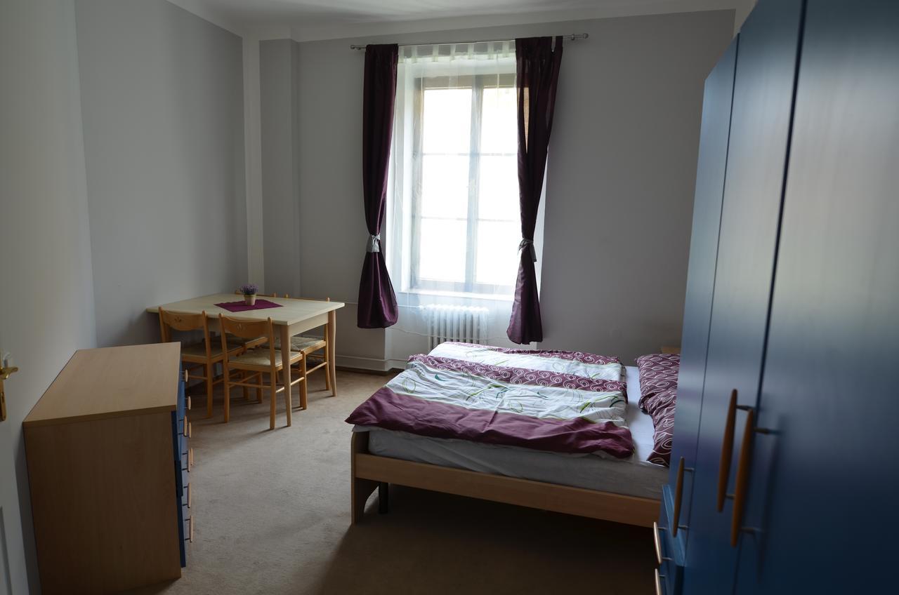 Hostel City *