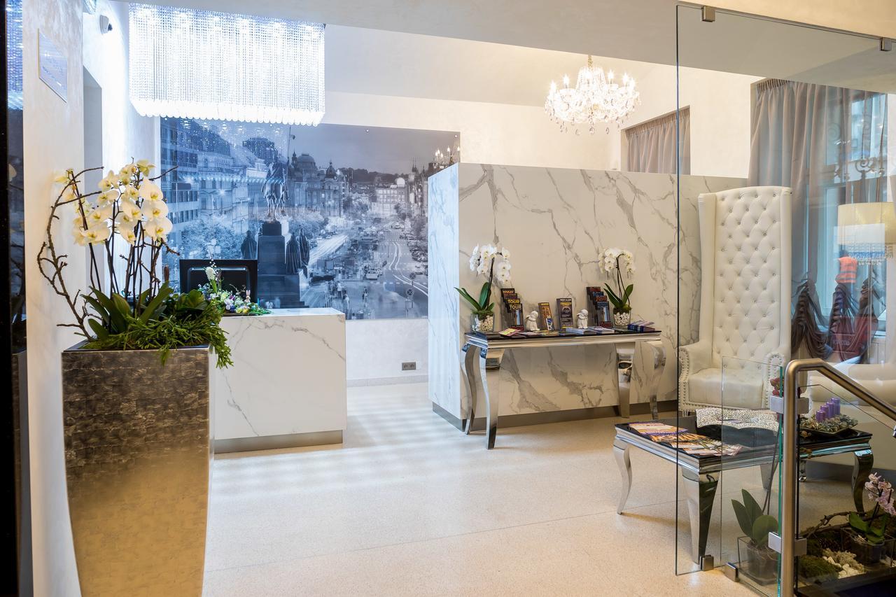 Myo Wenceslas Hotell Prag