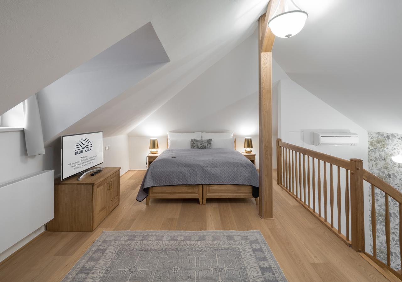 Blue Oak Aparthotel
