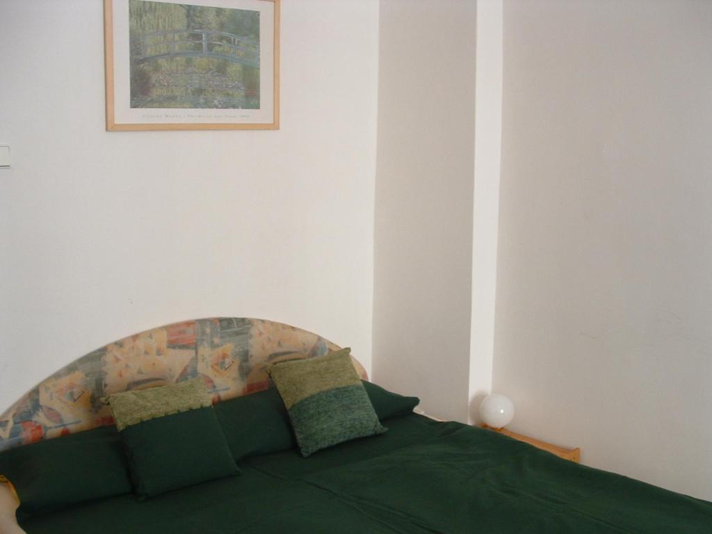 Nice Apartments Prague Apartment *