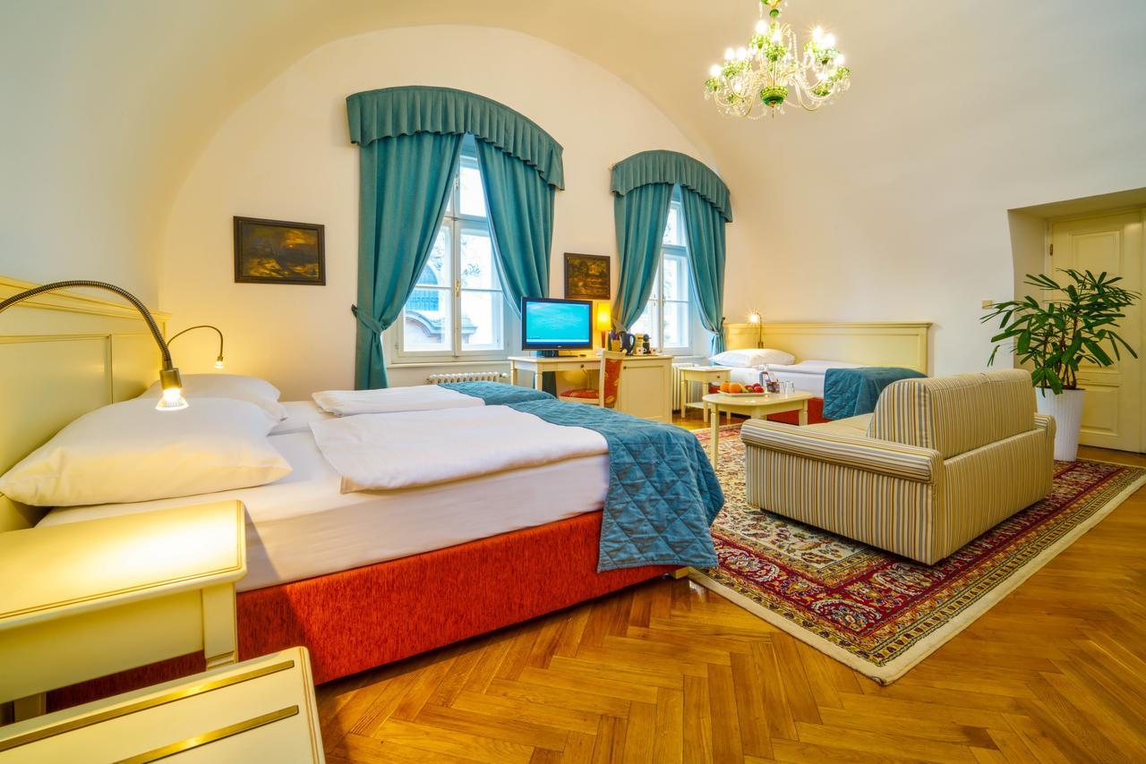 Hotel Josephine Old Town Square - Czech Leading Prag