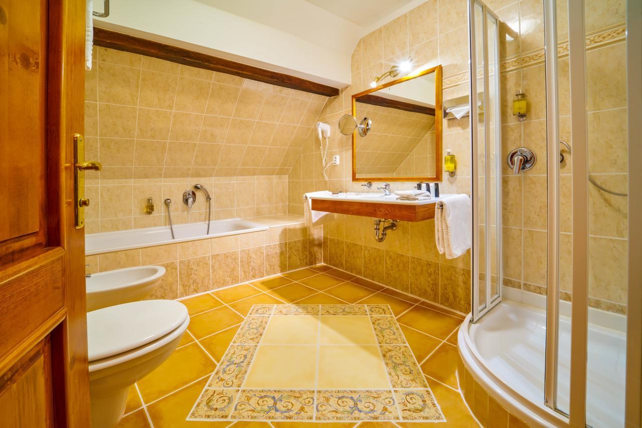 Josephine Old Town Square - Czech Leading Hotel Prag