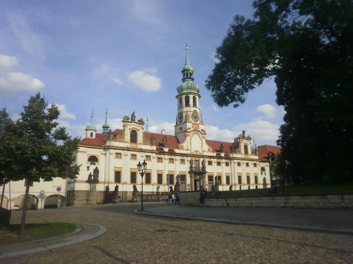 Apartricanova Lägenhet