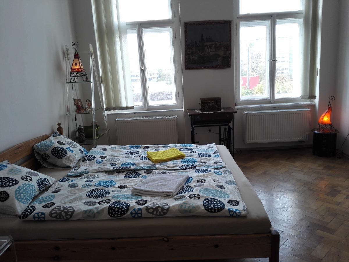 Joystayone Prag