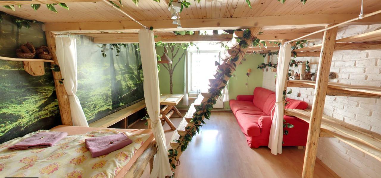 Hostel Artharmony & *