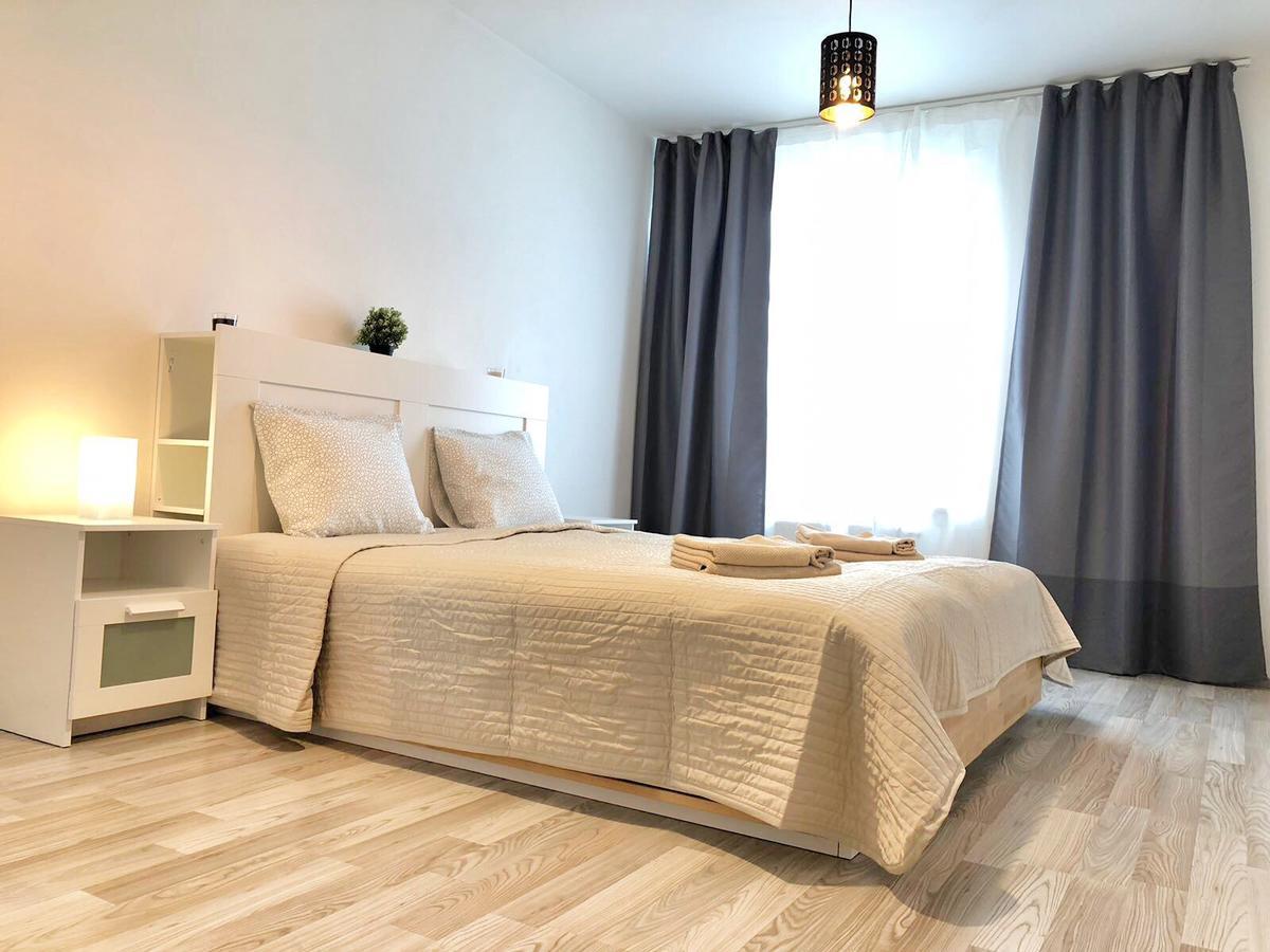 Luxury Riverside By Refa Group Apartment Prag