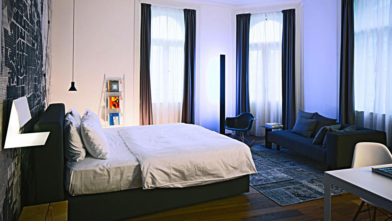 Hotell Golden Crown