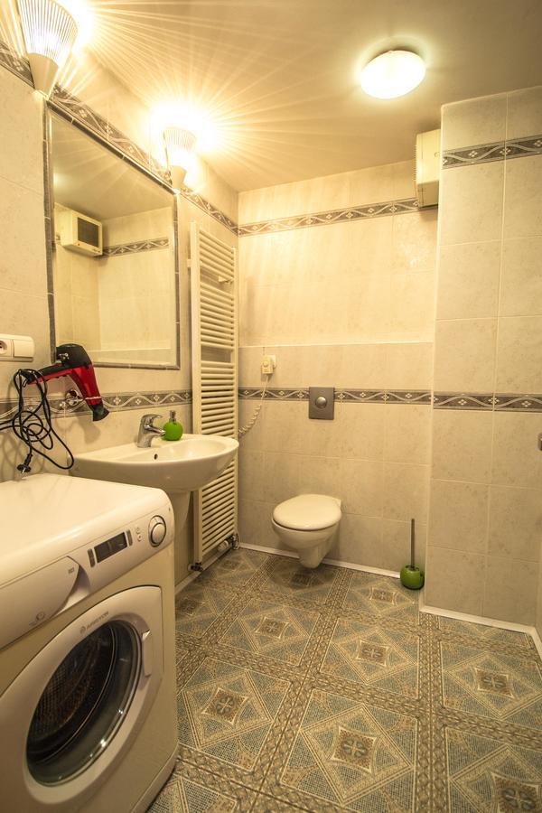 Riverside Ruterra Apartment *