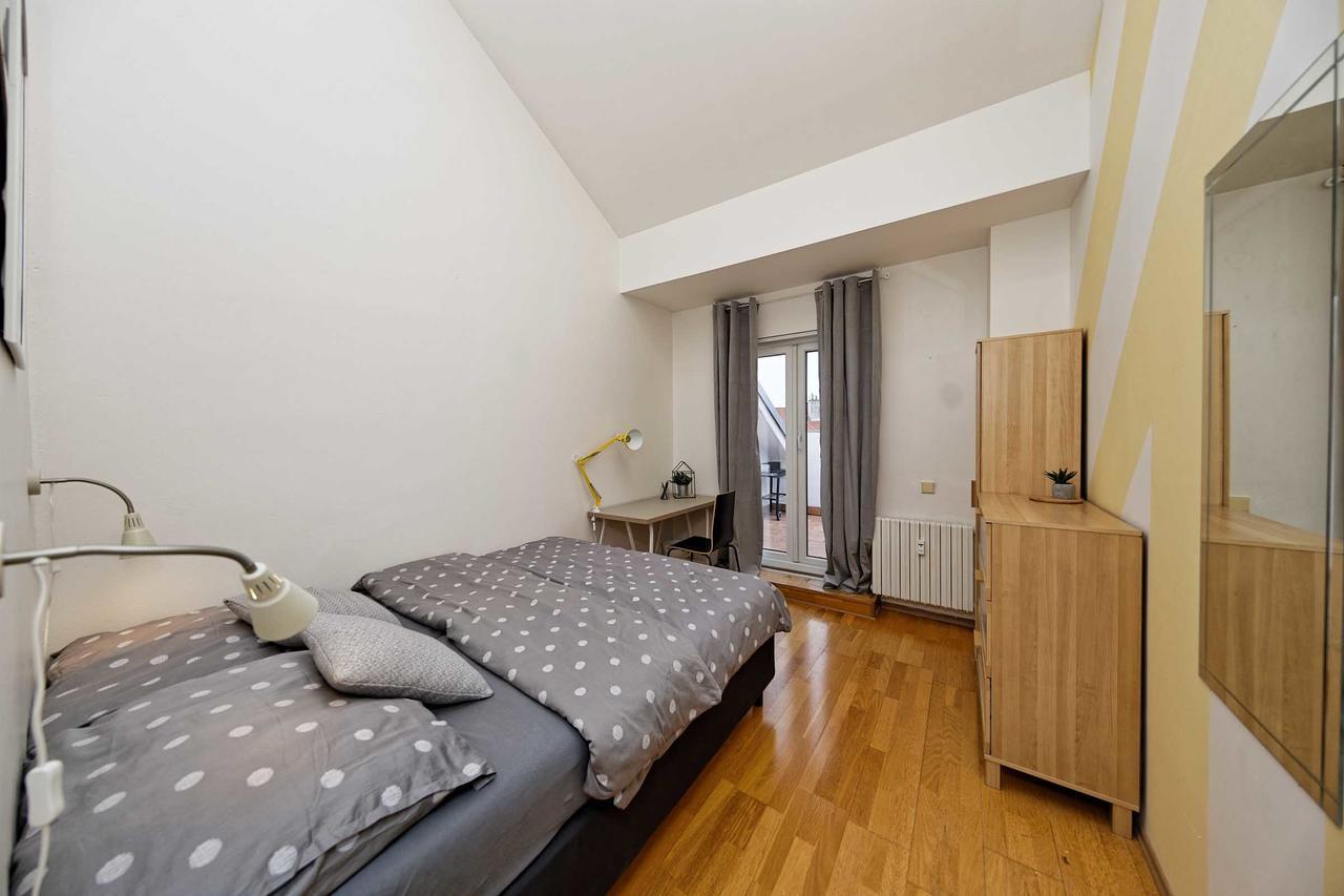 Na Kozacce 6 * Prag