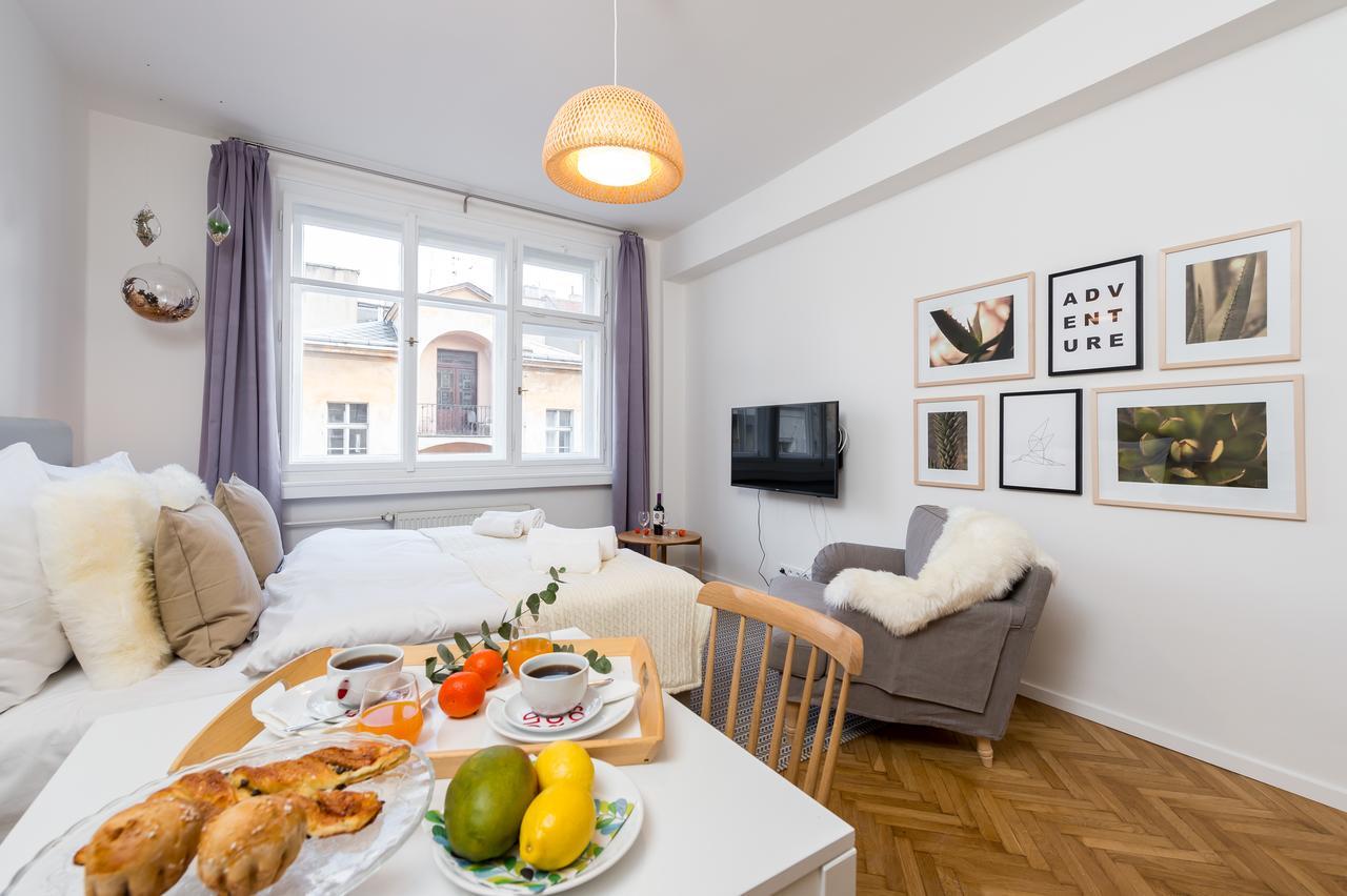 Empirent Petrin Park 4*