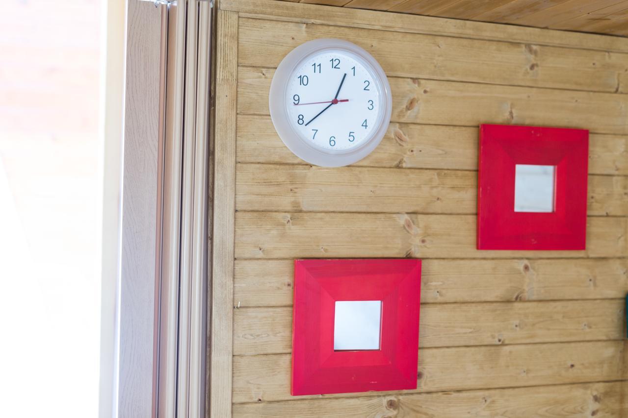 Exclusive Houseboats At Smichov Apartment *