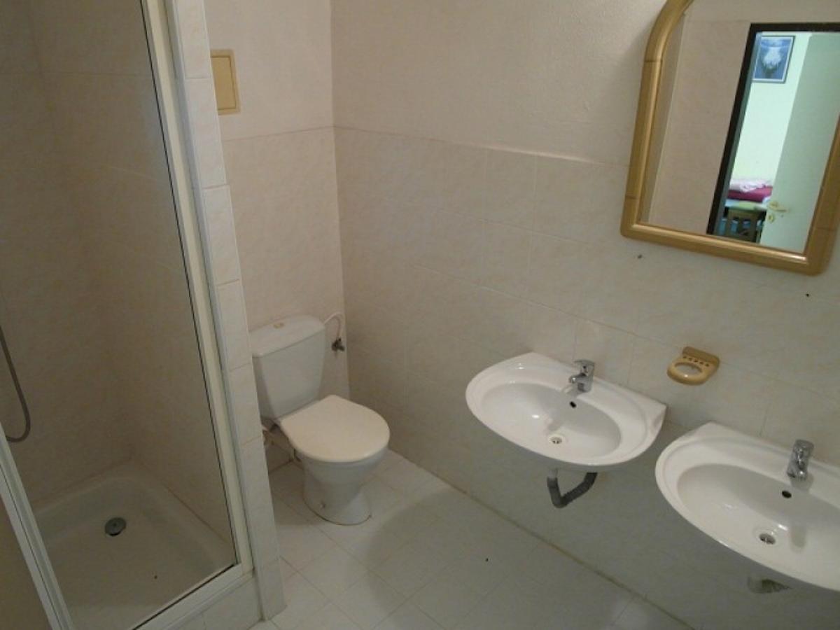 Hotell Kacerov 2*