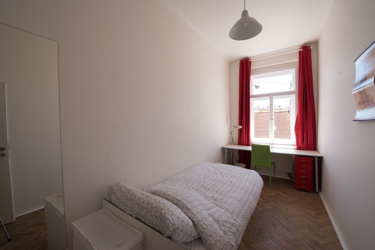 Hostel Sergio Leone Private
