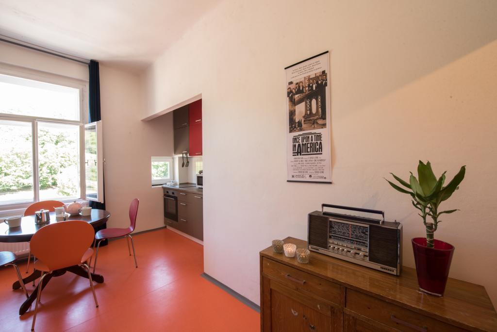 Sergio Leone Private Hostel Prague