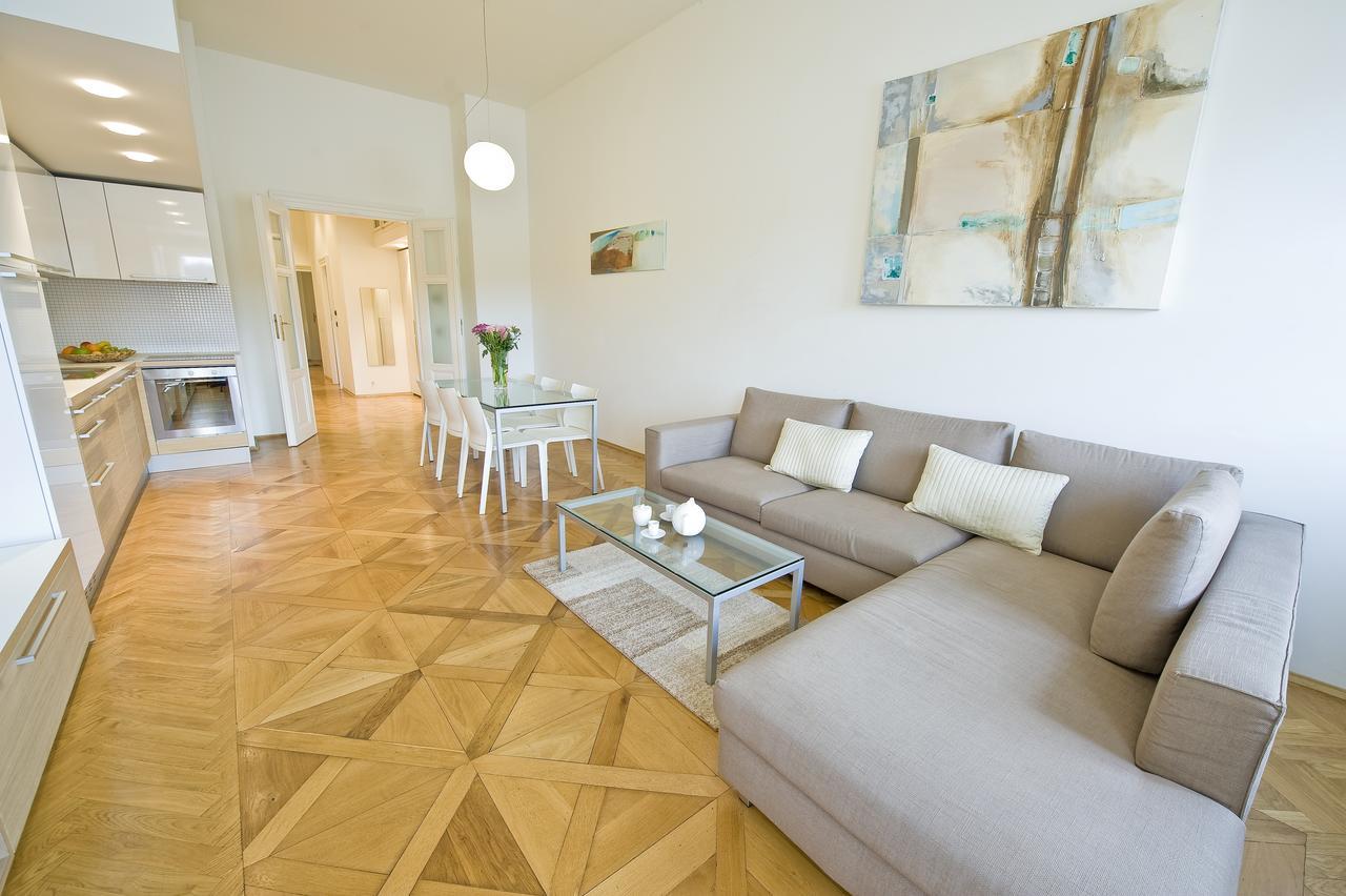 Bohemia Old Town Apartment Prag