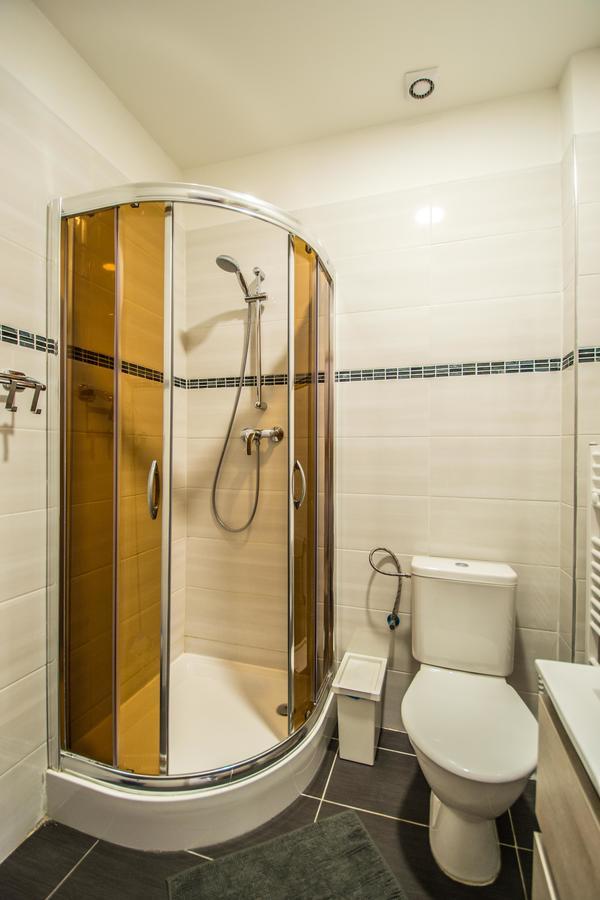 Apartment Executive Bright Apt. By Ruterra *