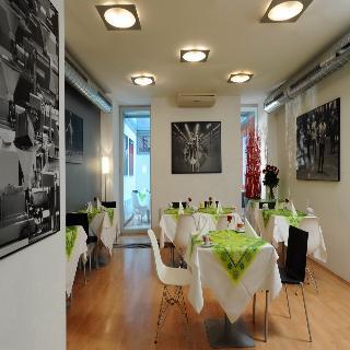 Art Hotell 4*