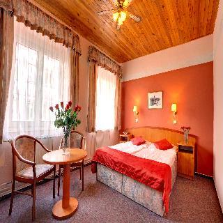 Hotel White Lion 4*