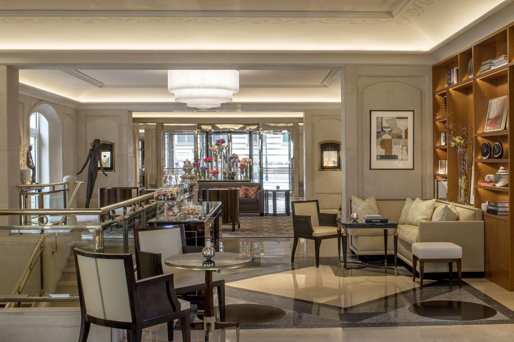 Four Seasons Prag