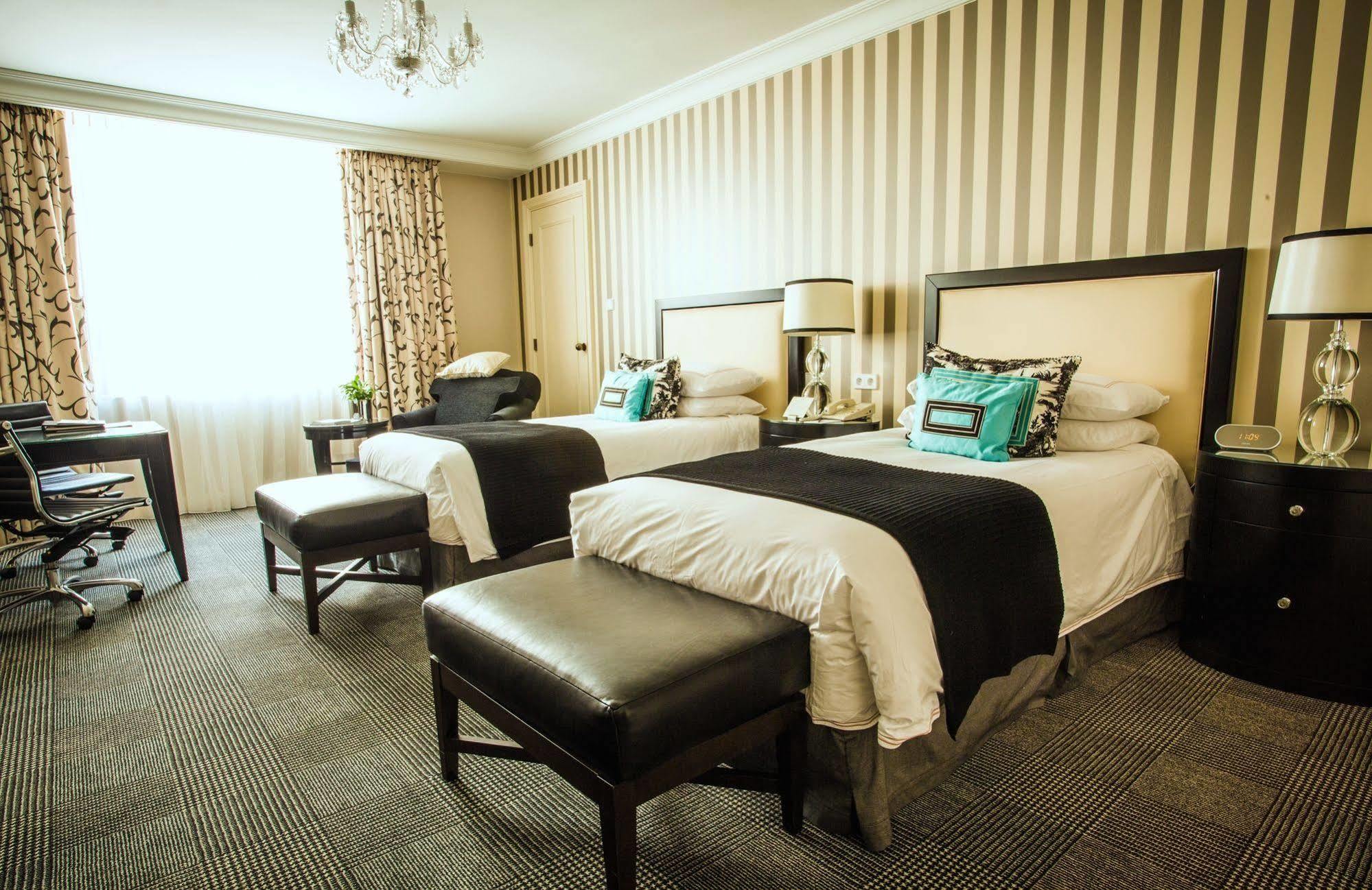 Four Seasons 5* Prag