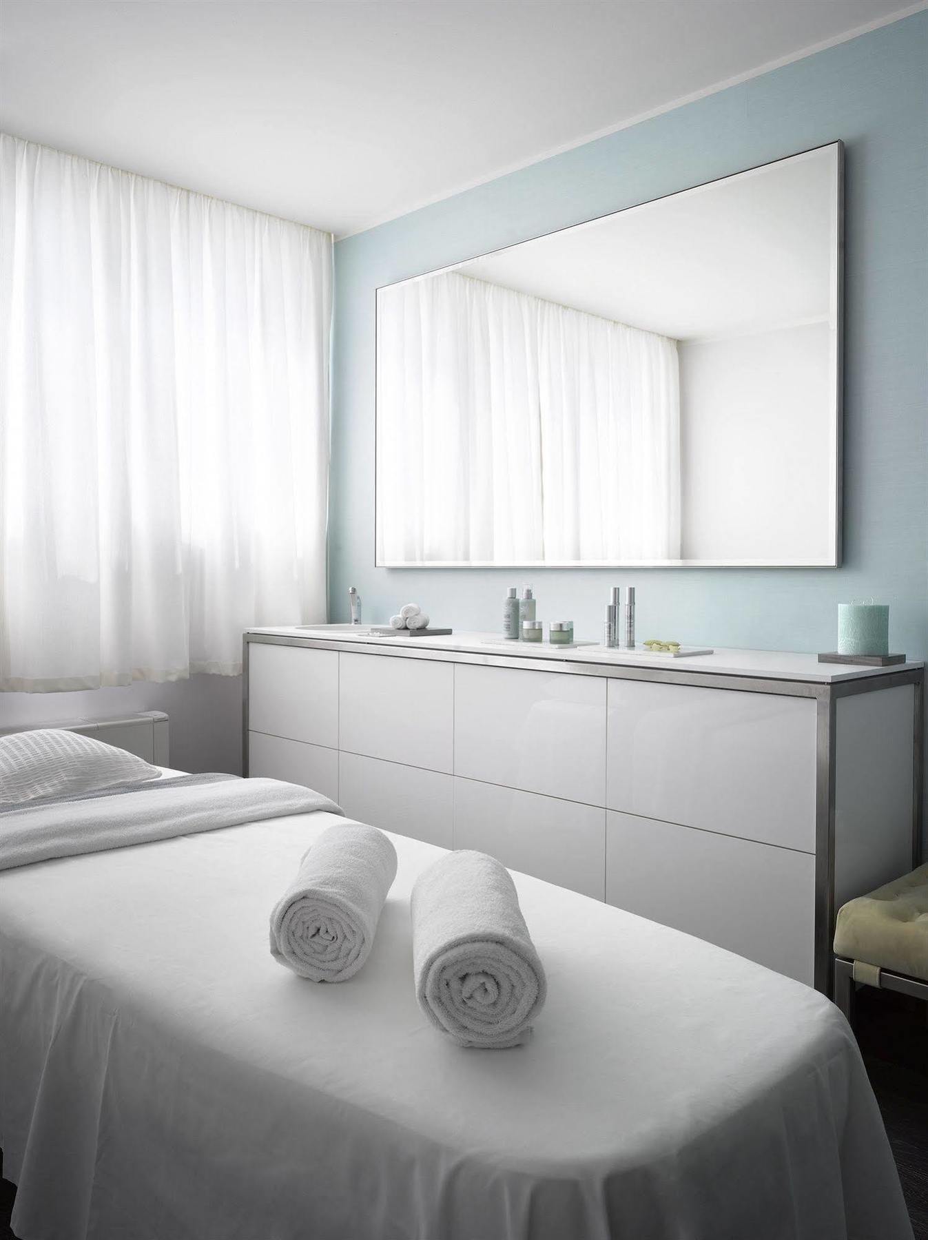 Old Town Square By Emblem Aparthotel Praha
