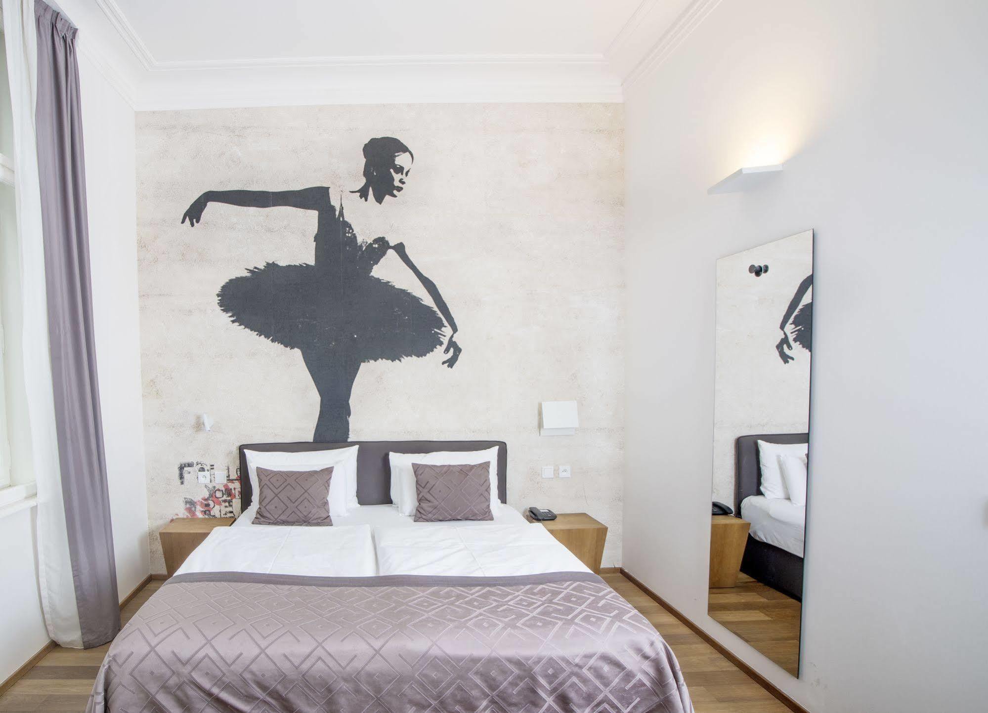 Golden Crown 4* Prag