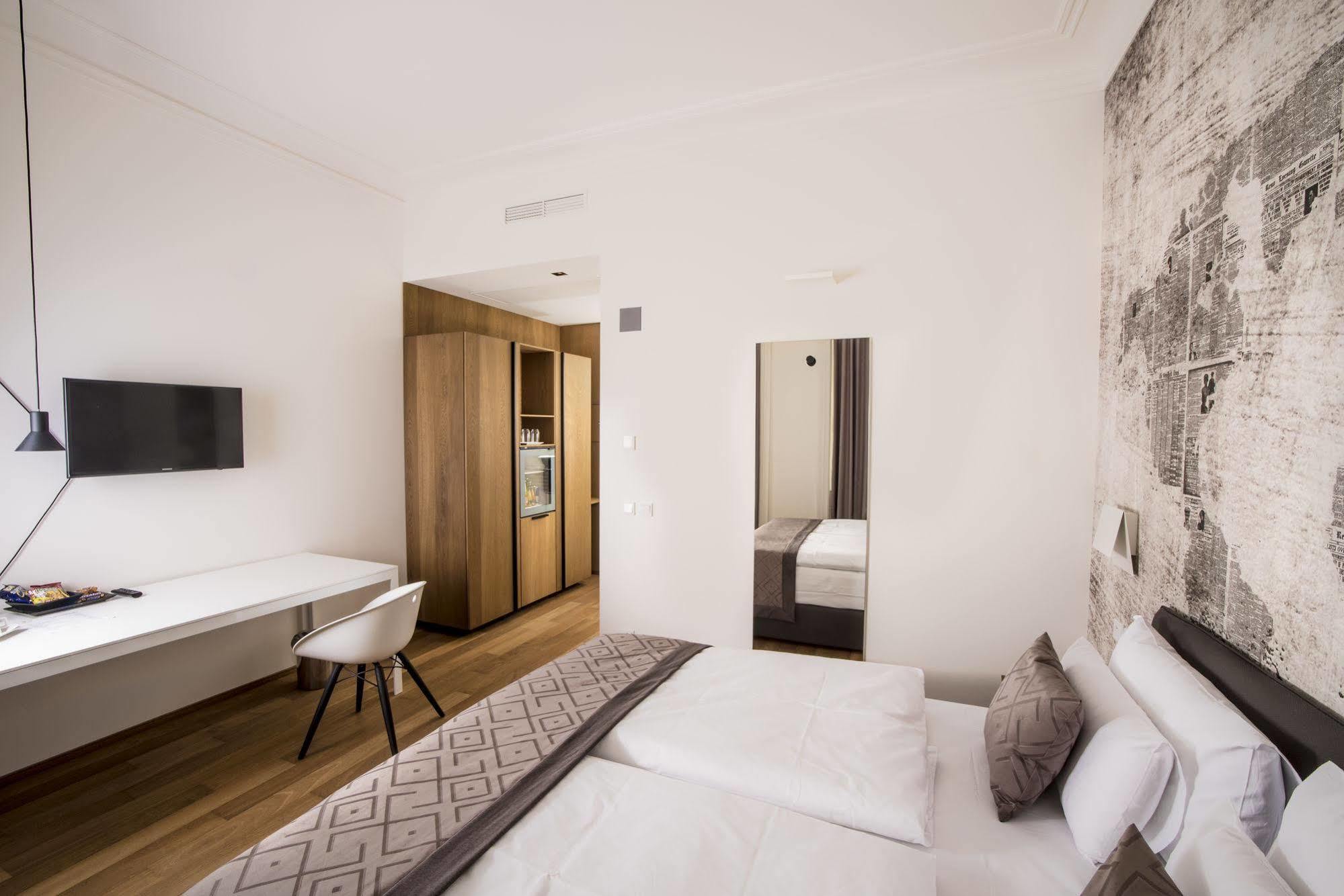 Golden Crown 4* Prag