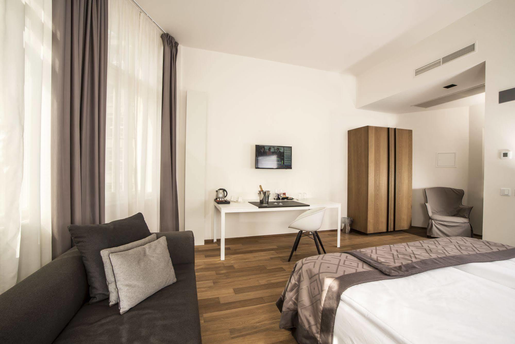 Golden Crown Hotell Prag