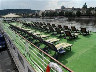 Florentina Boat 3*