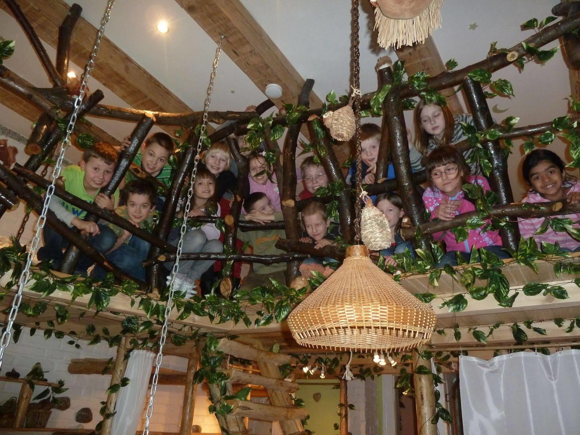 Hostel Artharmony & Prag