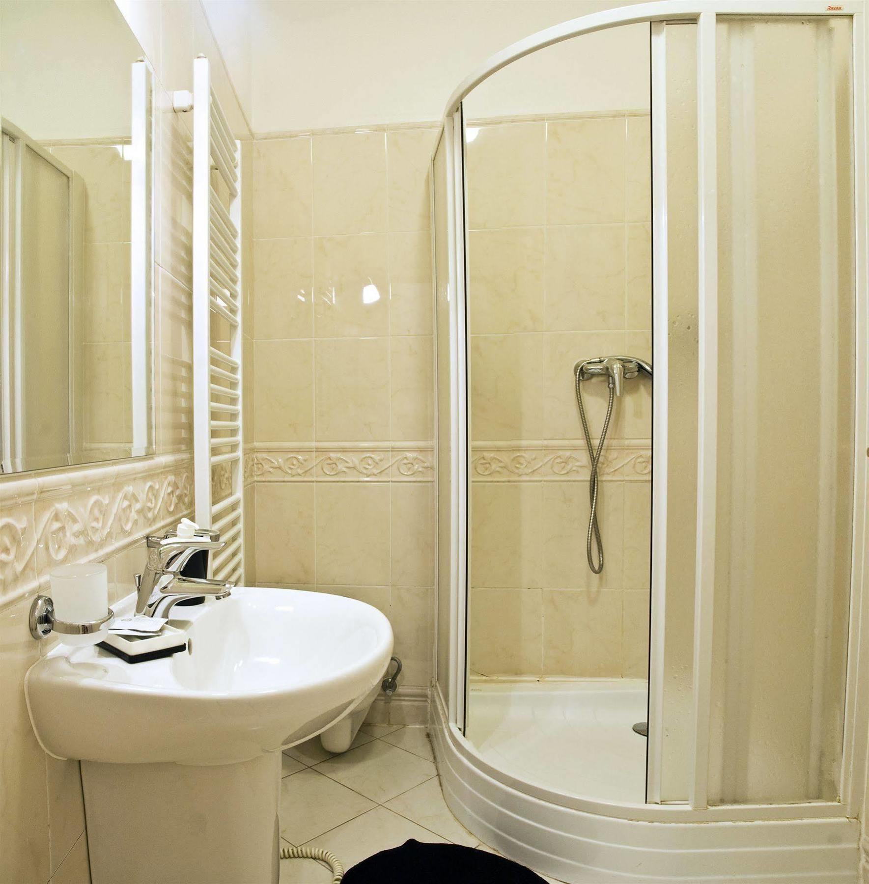 Ai Quattro Angeli Aparthotel Prag