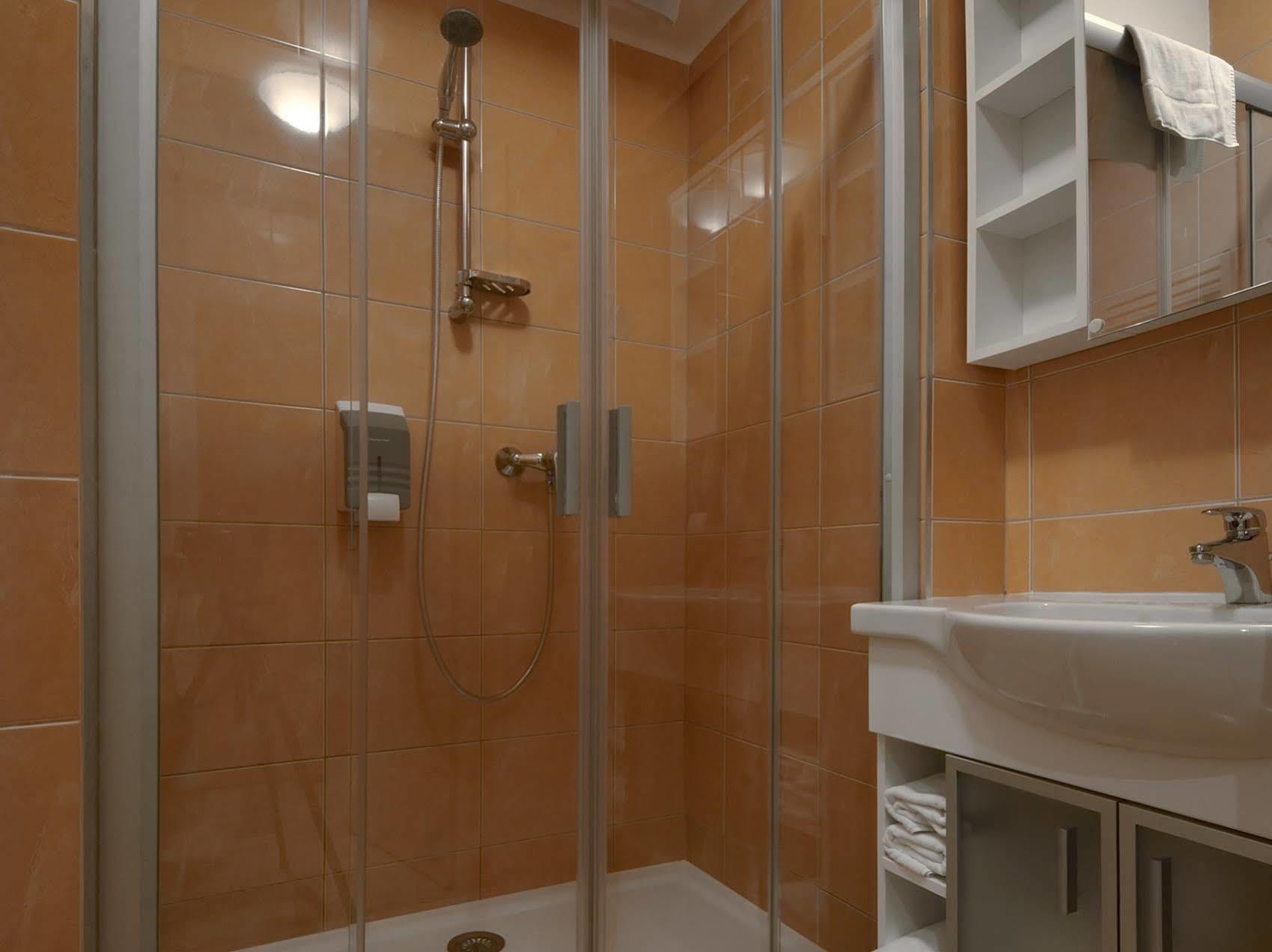 Downtown Kodanska Lägenhetshotell 4*