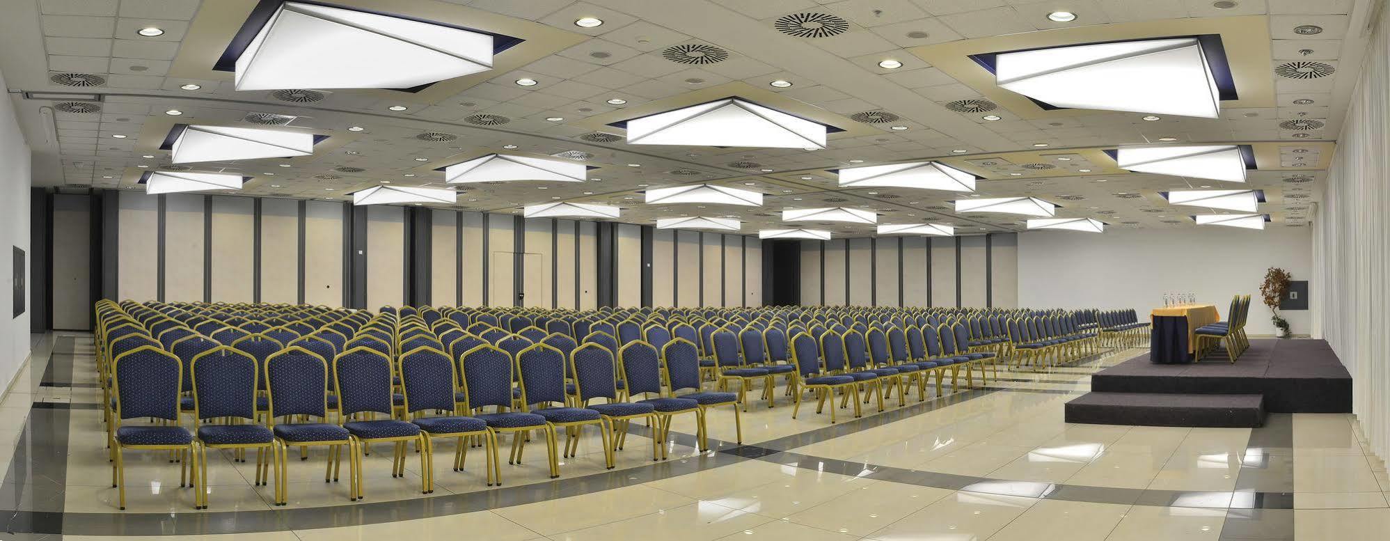Olympik Artemis Hotel Prag