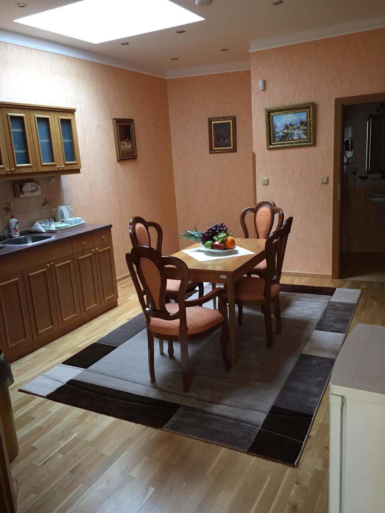 Askania Hotel 4*