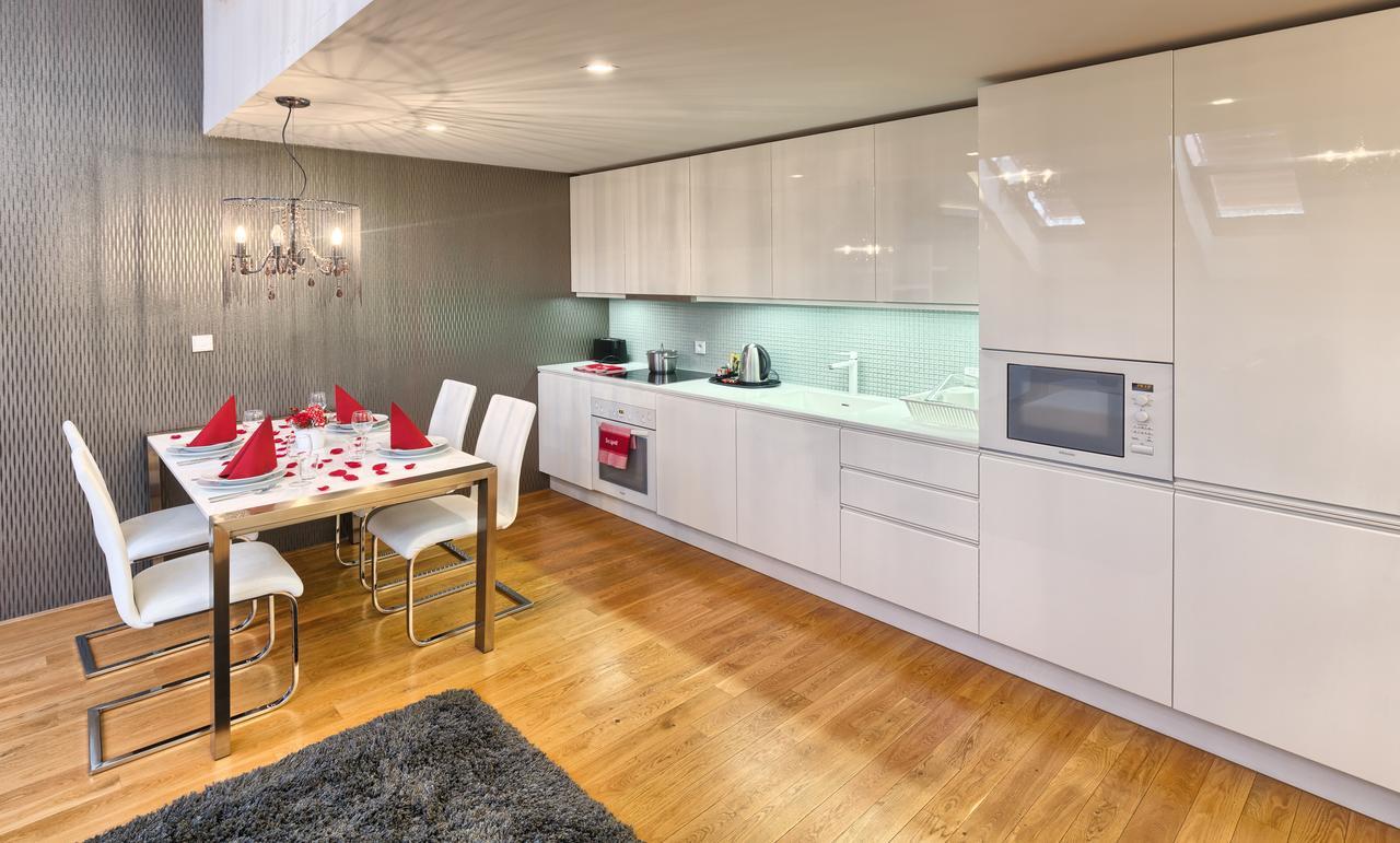 Aparthotel Karlin By Tkc 4*