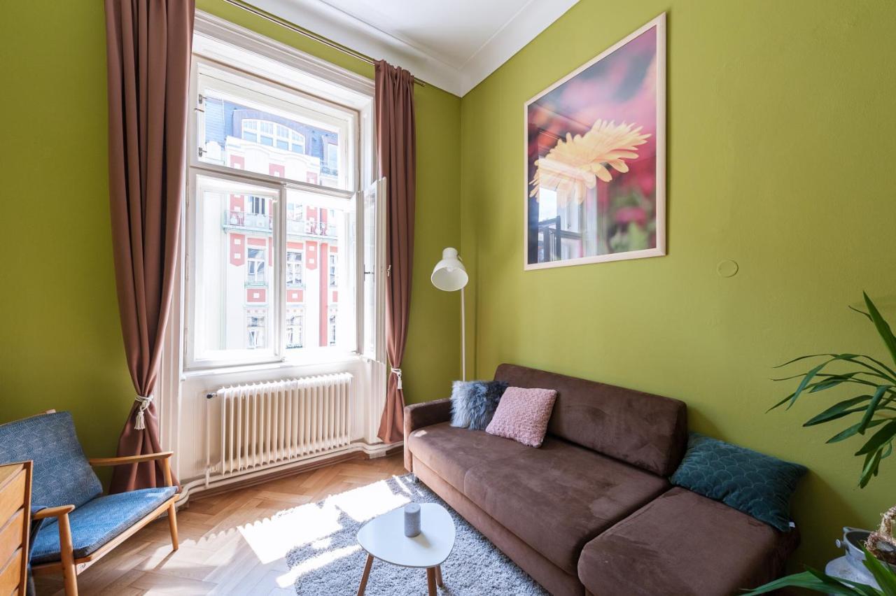 Masaryk Apartment *