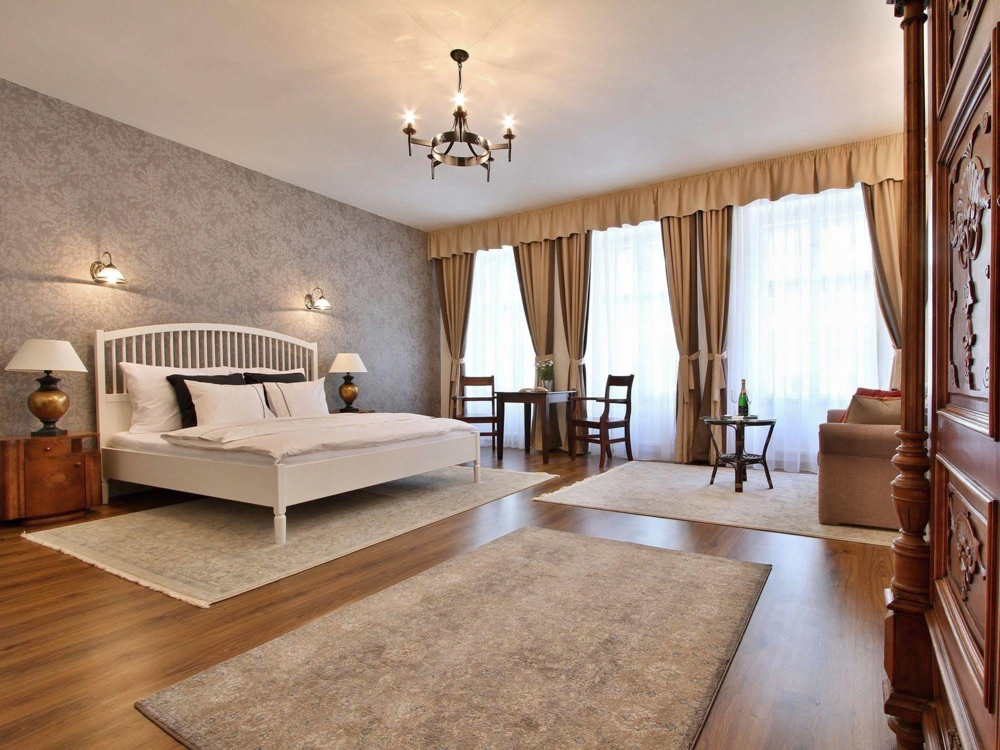 U Suteru 3* Prag