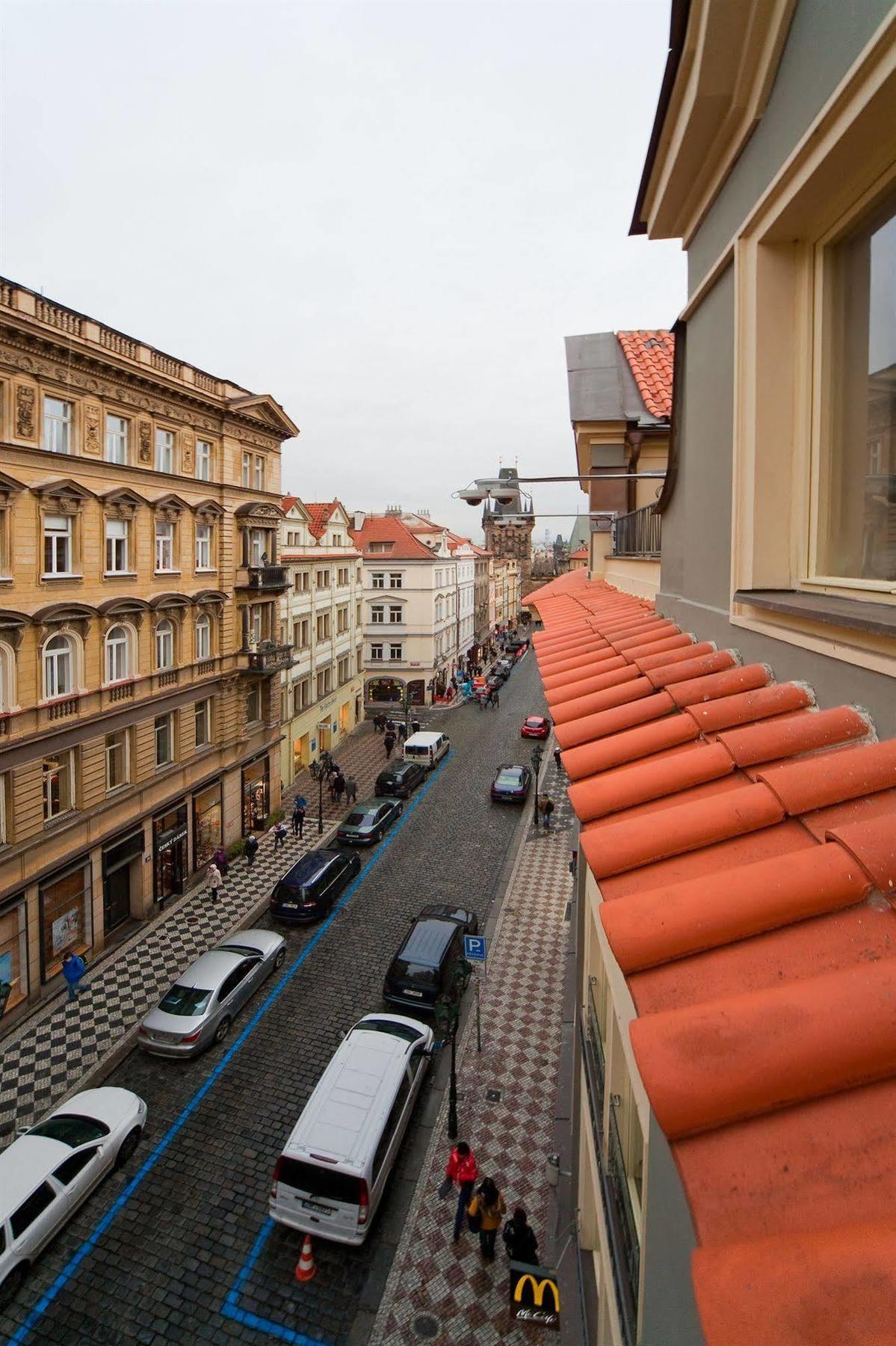 Louren - The Bridge 4* Prag